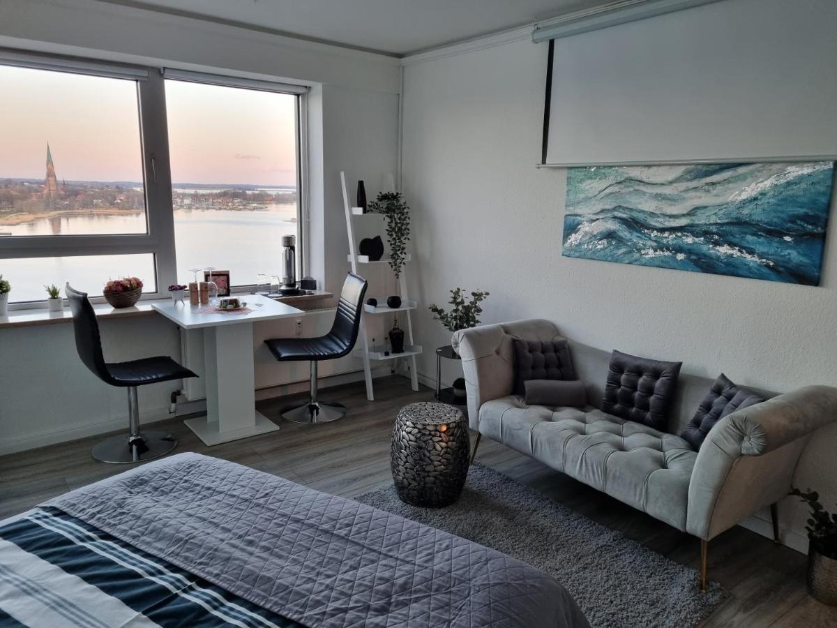 Apartment Traumblick! Mitten Im Wasser, Dem Himmel Ganz Nah! *